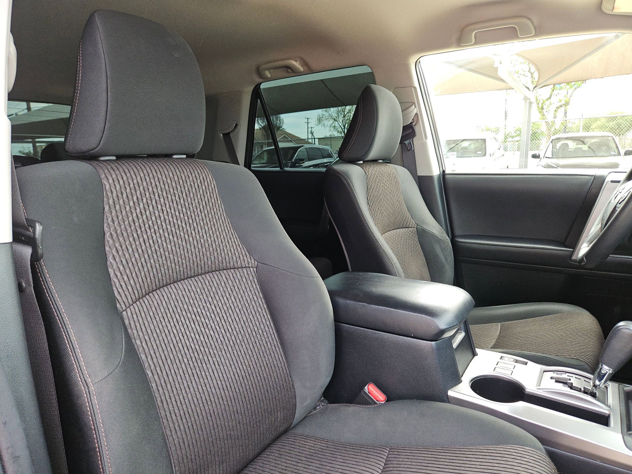 Used 2021 Toyota 4Runner Trail Special Edition AWD/4WD image 30