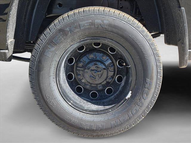 New 2026 RAM 3500 Big Horn AWD/4WD image 10