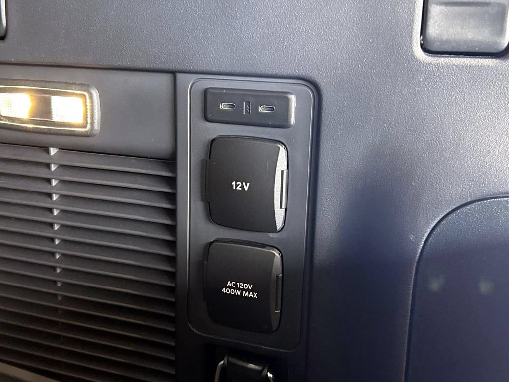 Used 2025 Lincoln Navigator L Black Label AWD/4WD image 14