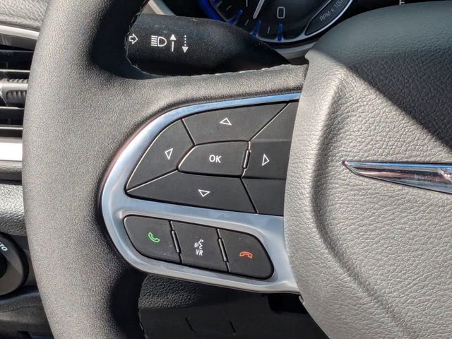 New 2026 Chrysler Voyager LX image 30