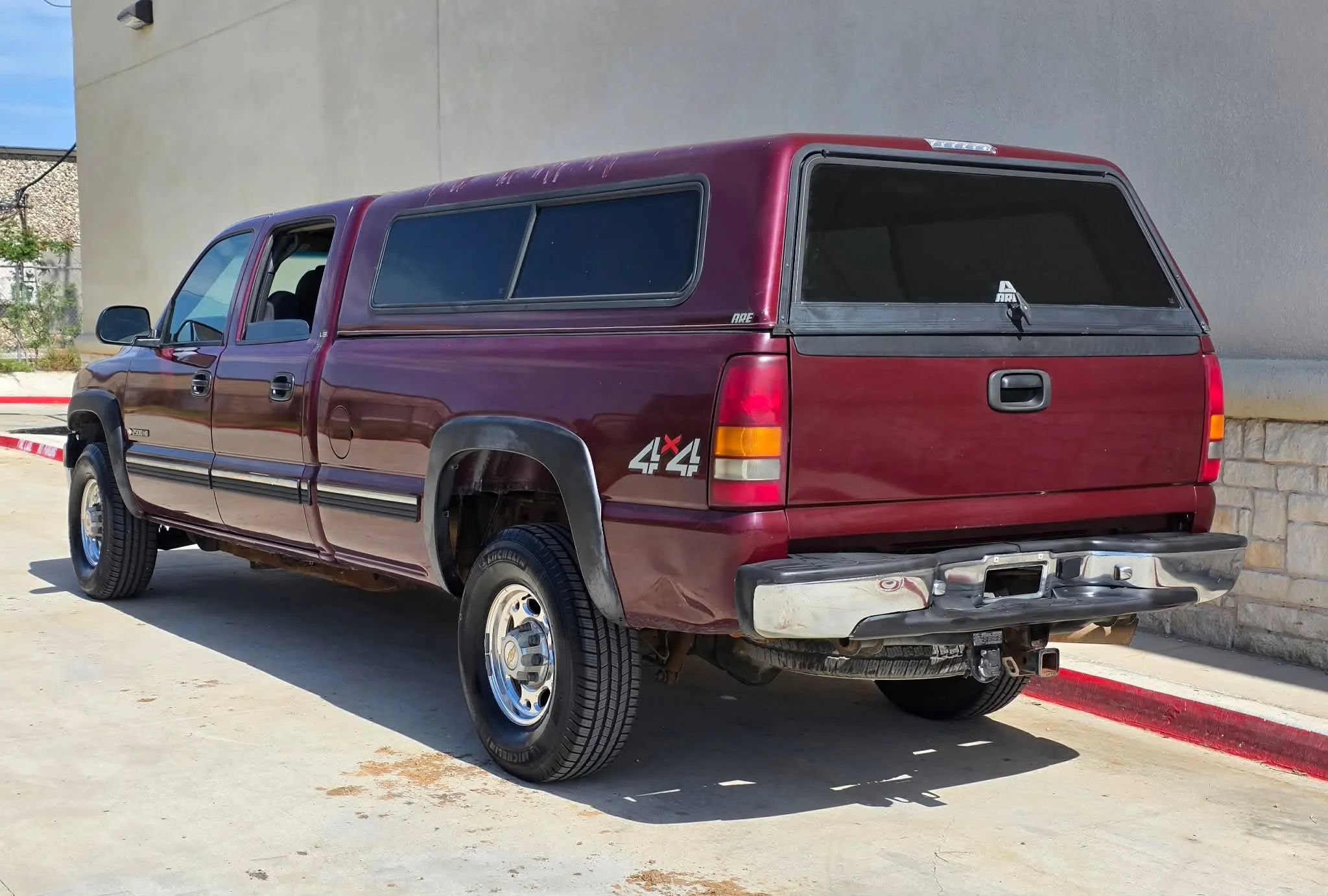 Used 2002 Chevrolet Silverado 2500 LS w/ Off-Road Skid Plate Pkg AWD/4WD image 5