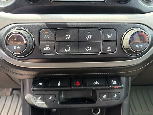 Used 2016 GMC Canyon SLT w/ Driver Alert Package RWD image 25