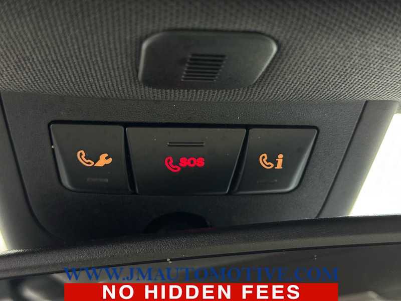 Used 2015 Mercedes-Benz CLA 250 image 37