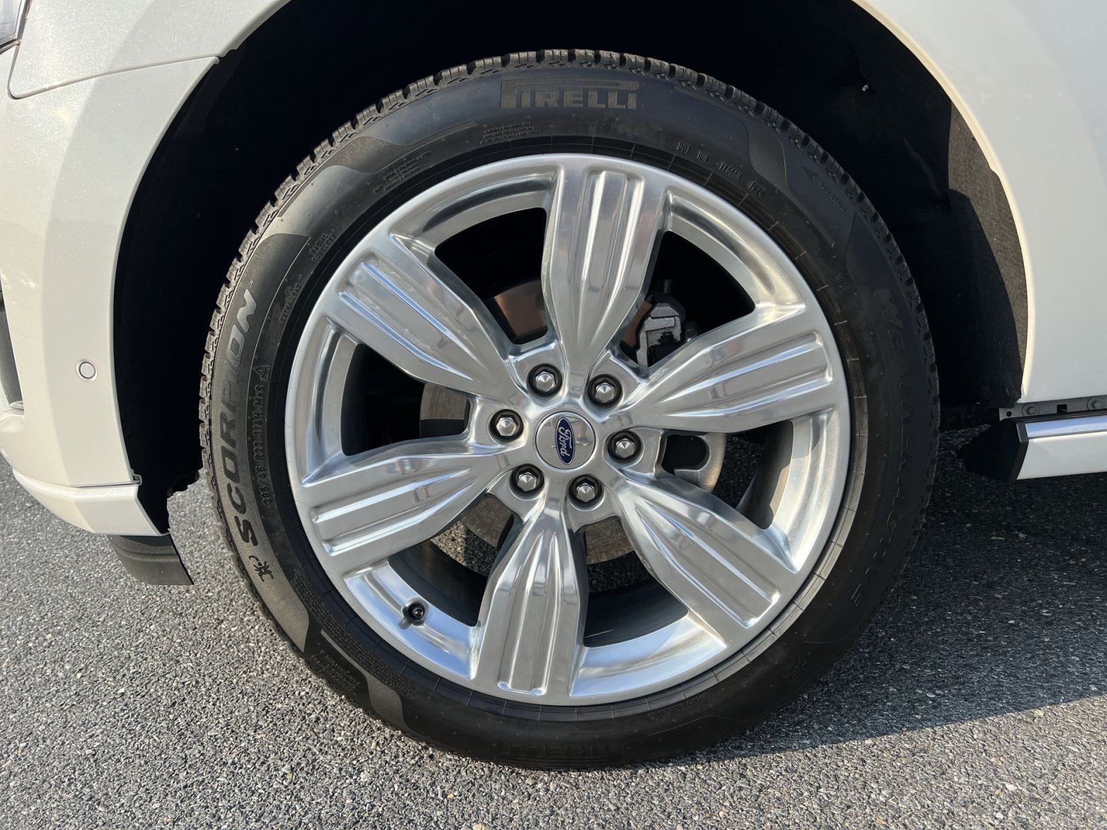 Certified 2024 Ford Expedition Platinum AWD/4WD image 20