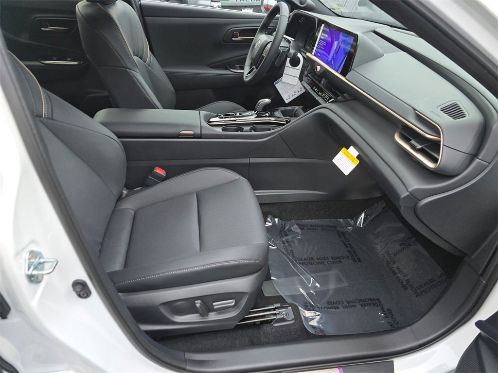 New 2025 Toyota Crown Signia image 11