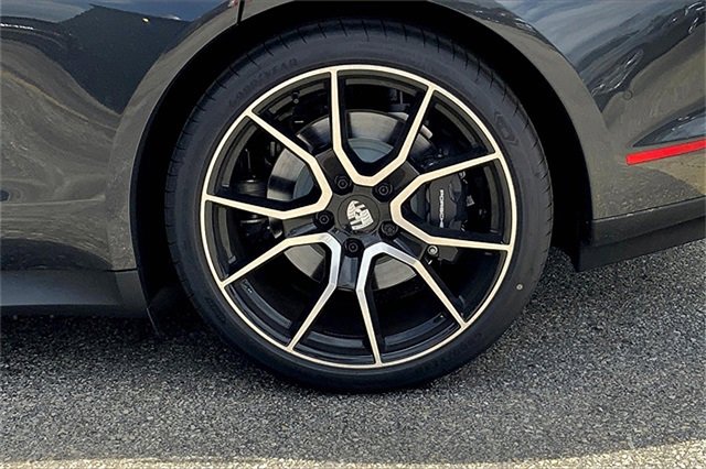 New 2025 Porsche Taycan image 17