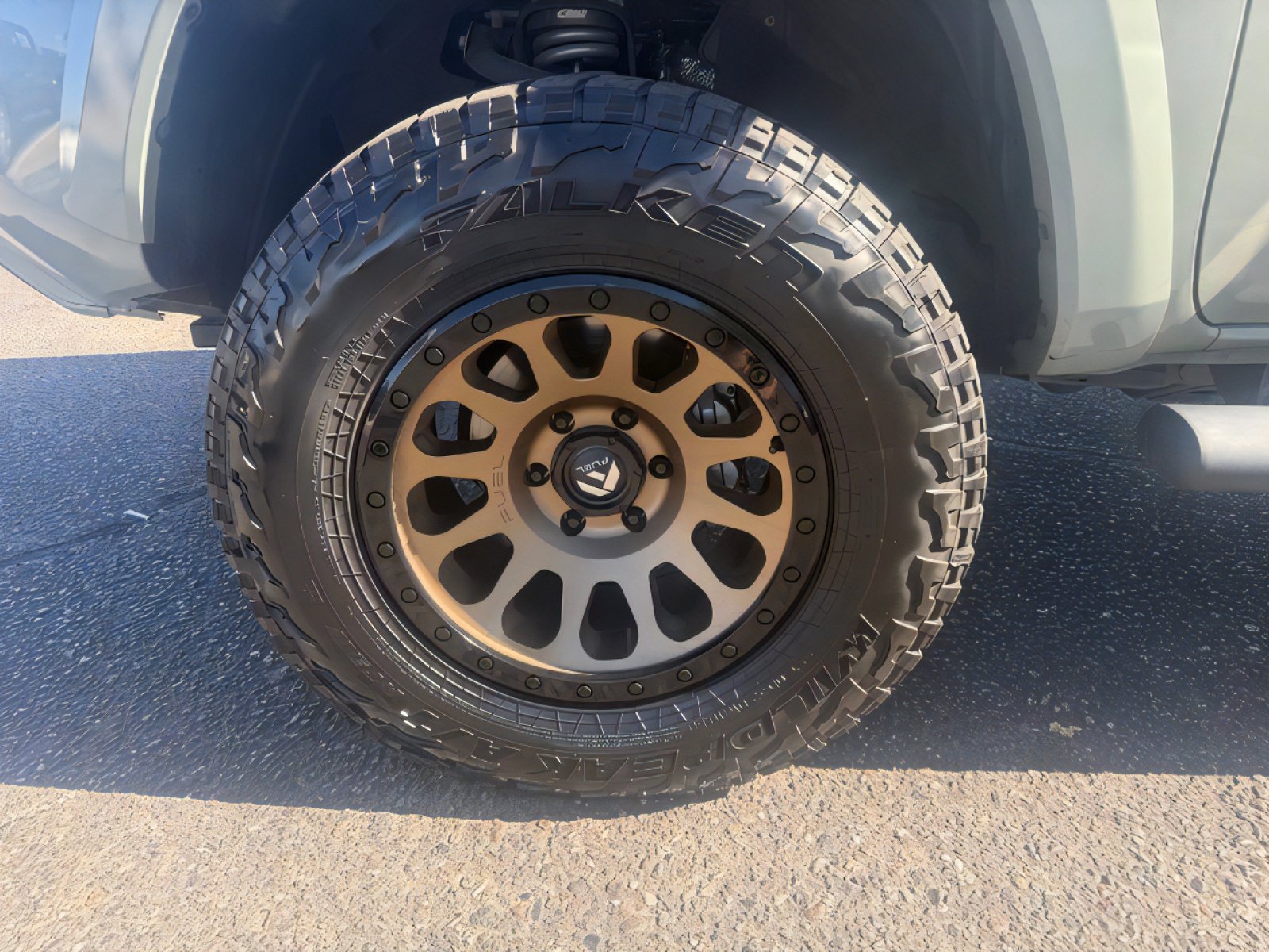 Used 2023 Toyota Tacoma TRD Sport w/ TRD Premium Sport Package image 10