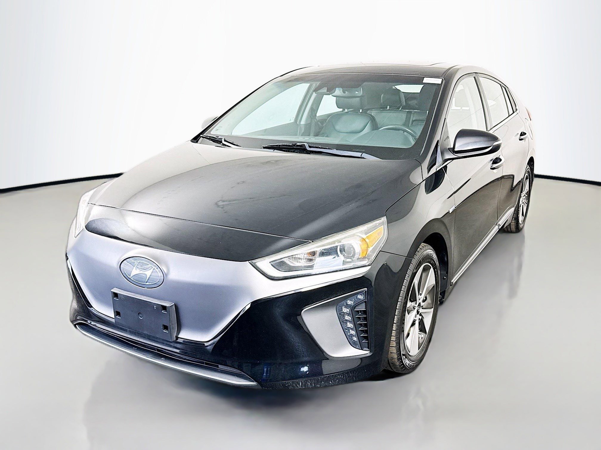 Used 2019 Hyundai Ioniq Limited image 4