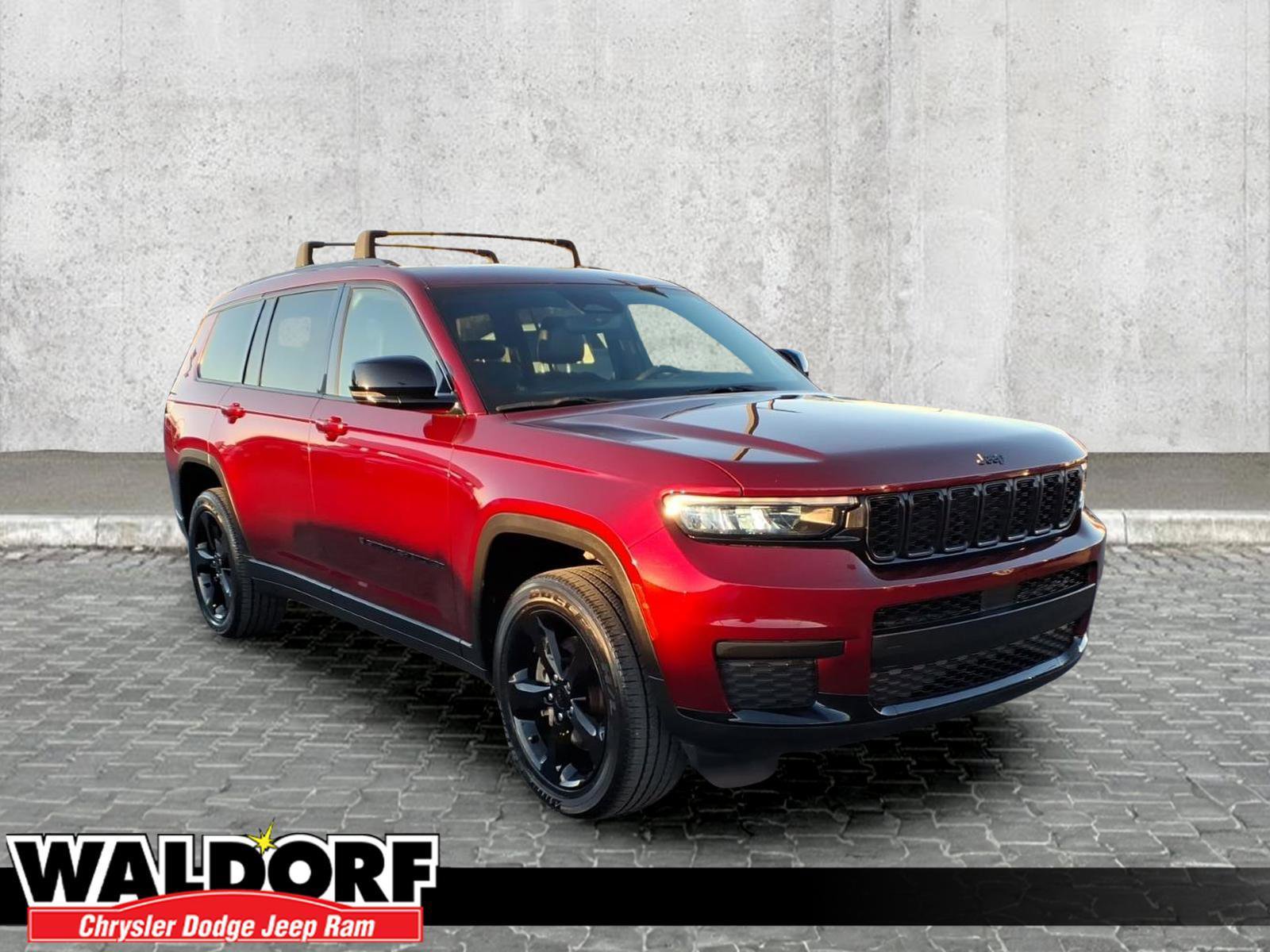 Used 2023 Jeep Grand Cherokee L Altitude
