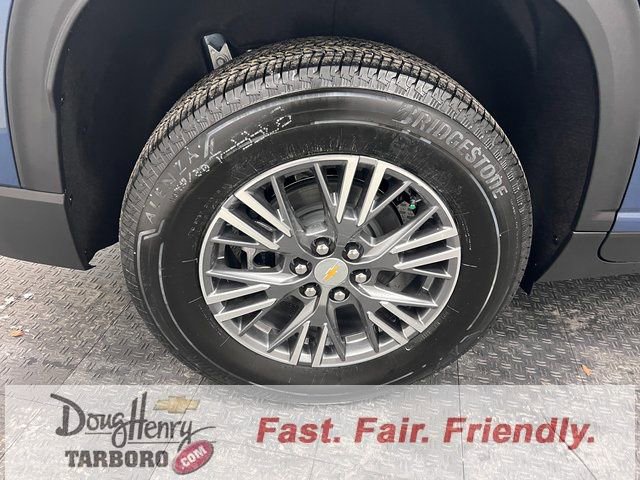 New 2026 Chevrolet Traverse LT w/ Driver Confidence Package FWD image 17