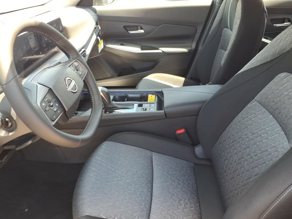 New 2026 Nissan Sentra SV w/ SV Convenience Package FWD image 16