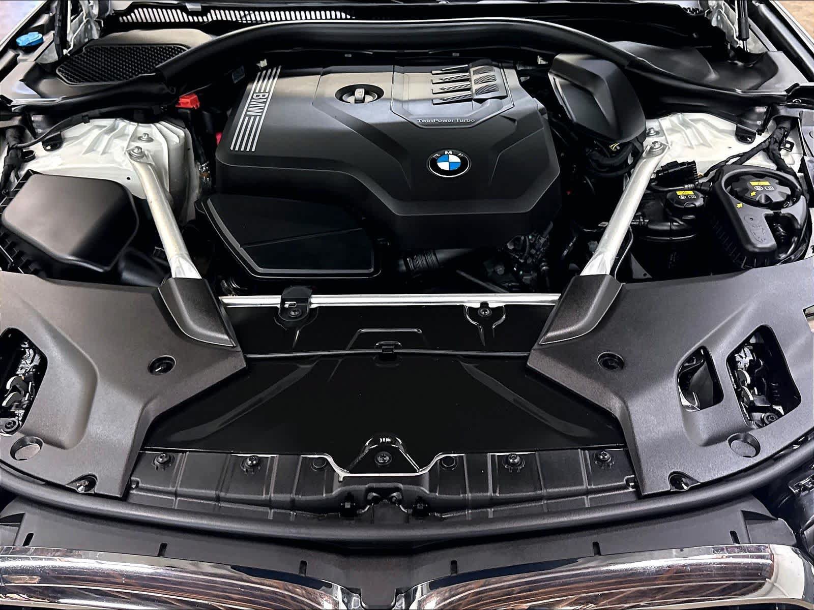 Used 2023 BMW 530i w/ Convenience Package RWD image 13