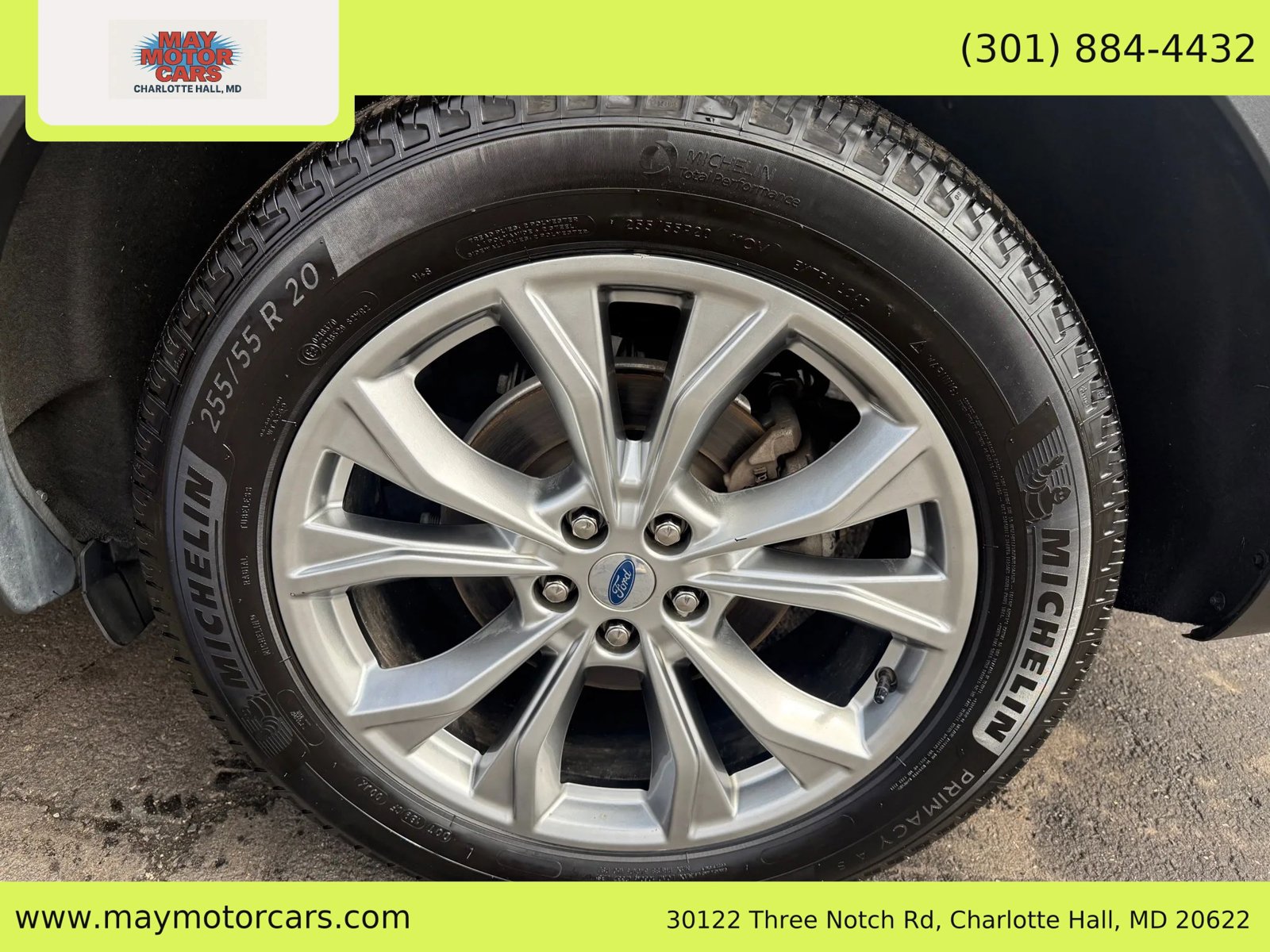 Used 2021 Ford Explorer XLT w/ Equipment Group 202A AWD/4WD image 17