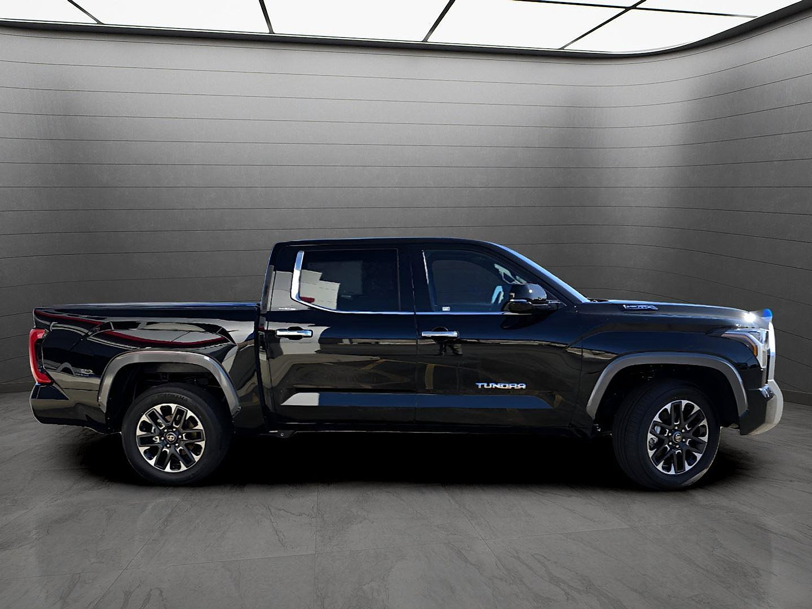 New 2026 Toyota Tundra Limited AWD/4WD image 5