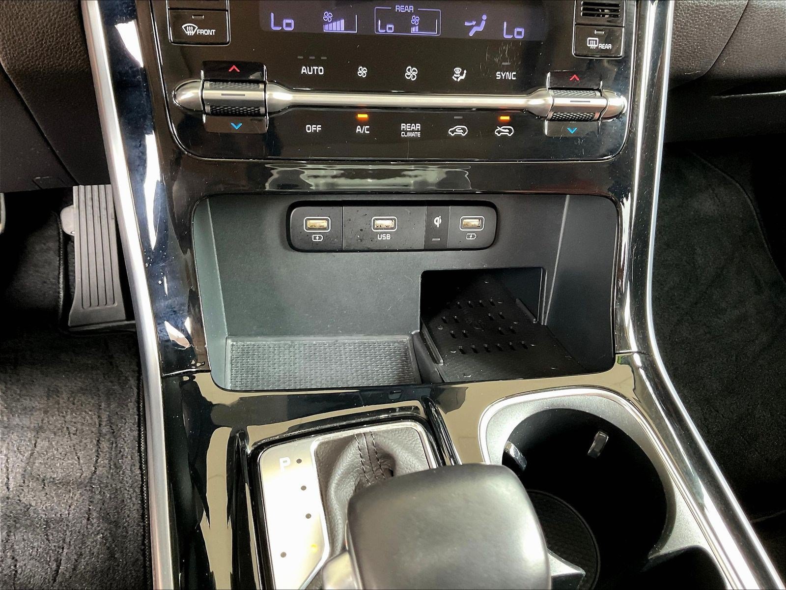 Used 2024 Kia Carnival SX Prestige FWD image 15