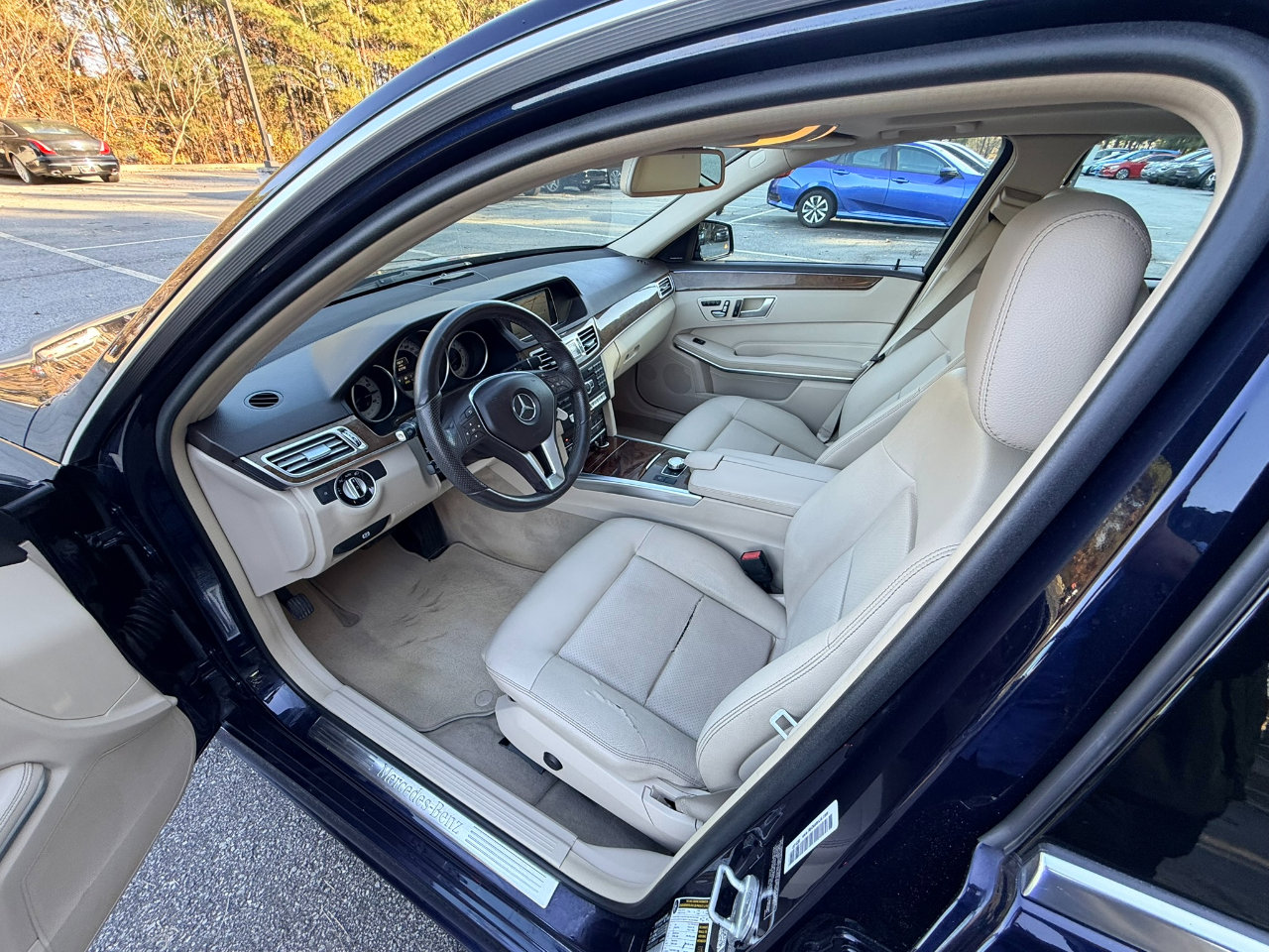 Used 2014 Mercedes-Benz E 350 4MATIC Sedan w/ Premium 1 Package image 8