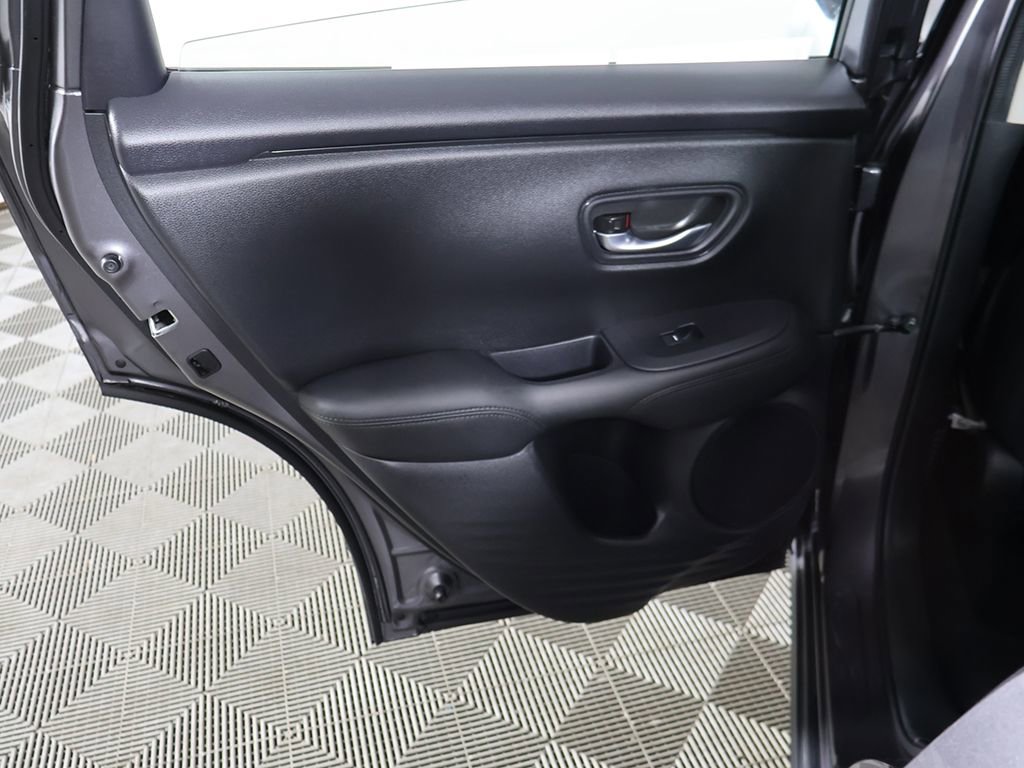 Used 2025 Honda HR-V LX image 21
