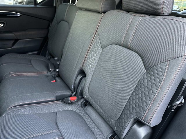 New 2026 Honda Pilot Sport image 13