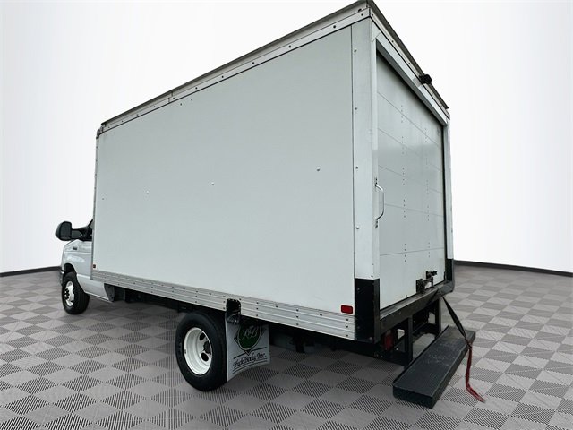 Used 2018 Ford E-350 and Econoline 350 Super Duty image 5