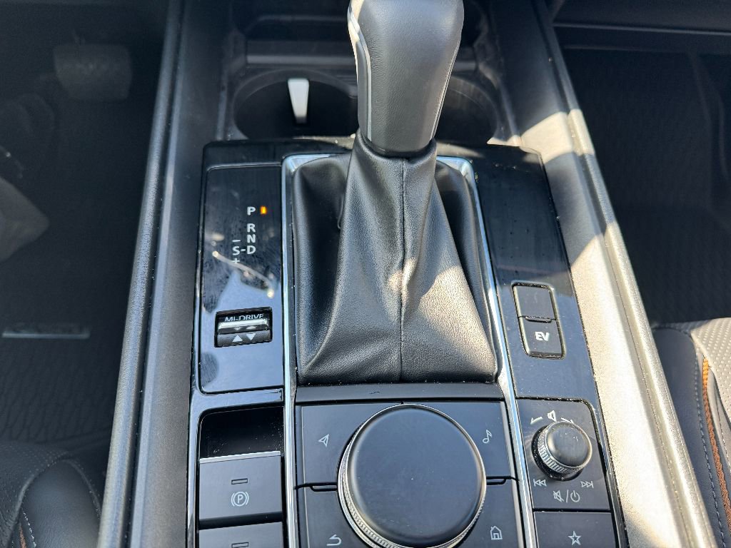 Certified 2025 MAZDA CX-50 2.5 Hybrid w/ Weather Package image 28