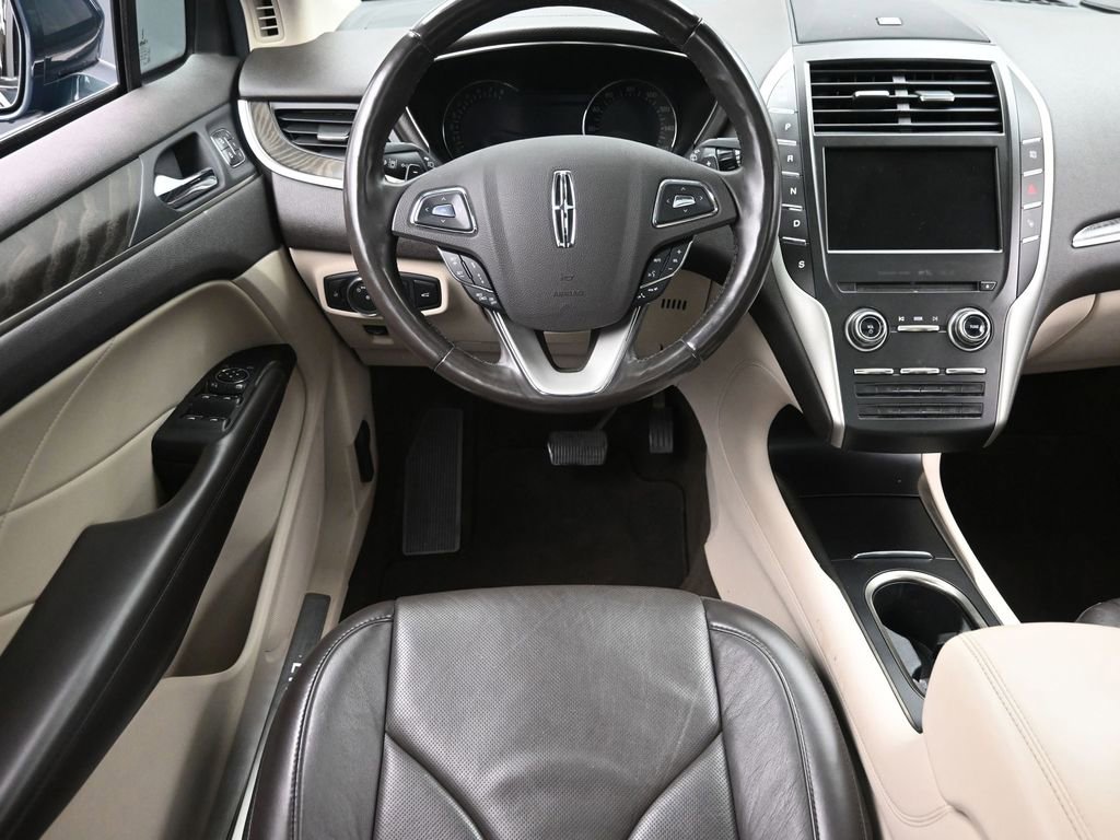 Used 2019 Lincoln MKC Reserve image 12