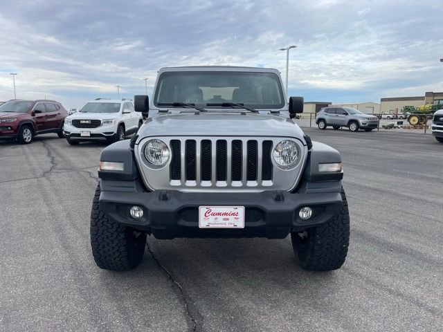Used 2018 Jeep Wrangler Unlimited Sport image 2