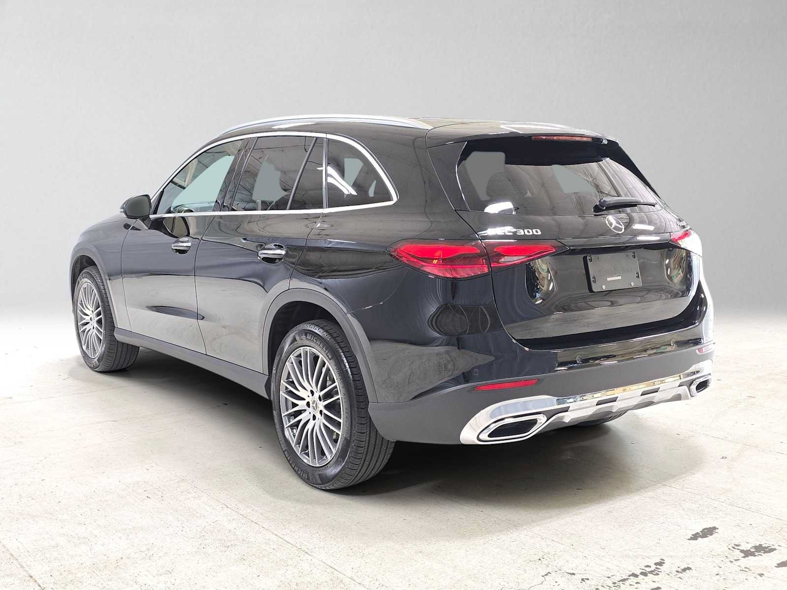 Used 2026 Mercedes-Benz GLC 300 4MATIC image 6