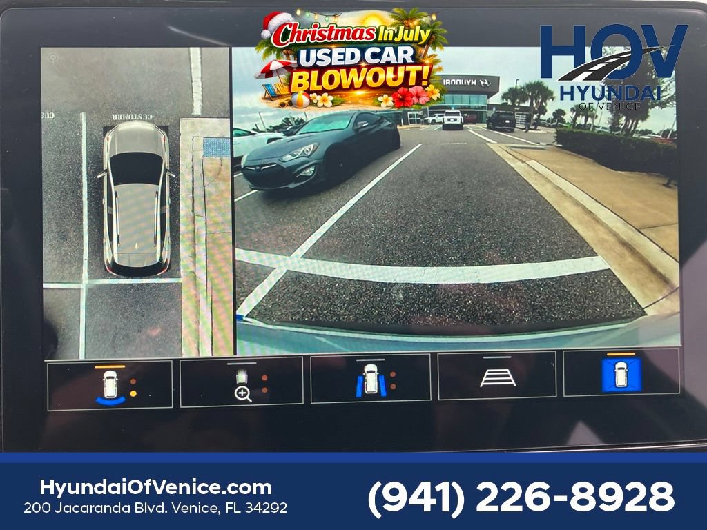 Used 2023 Chevrolet Bolt EUV Premier w/ Sun & Sound Package FWD image 15