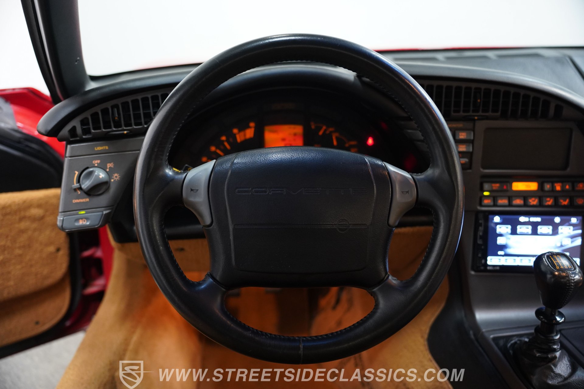 Used 1990 Chevrolet Corvette Convertible RWD image 40