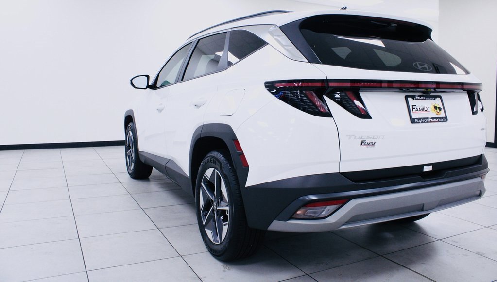 Used 2025 Hyundai Tucson SEL image 3