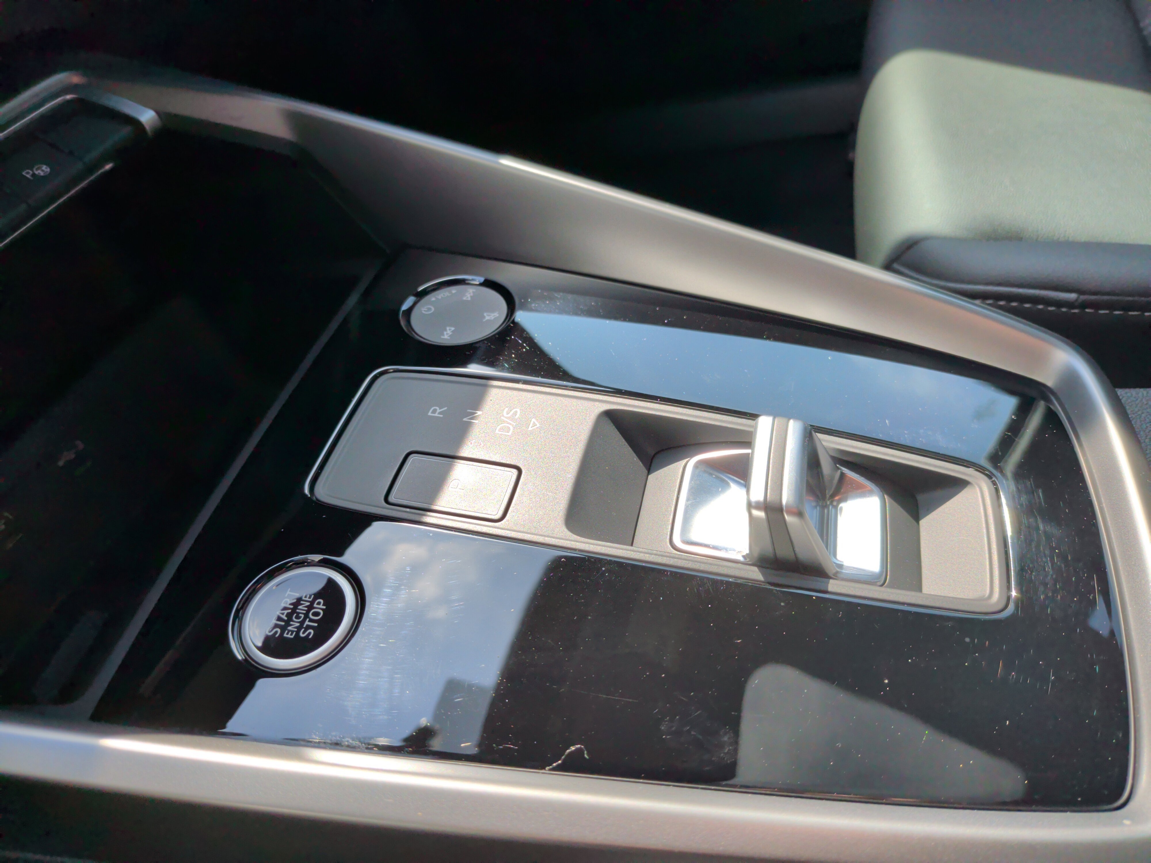 Used 2023 Audi A3 2.0T Premium w/ Convenience Package image 24