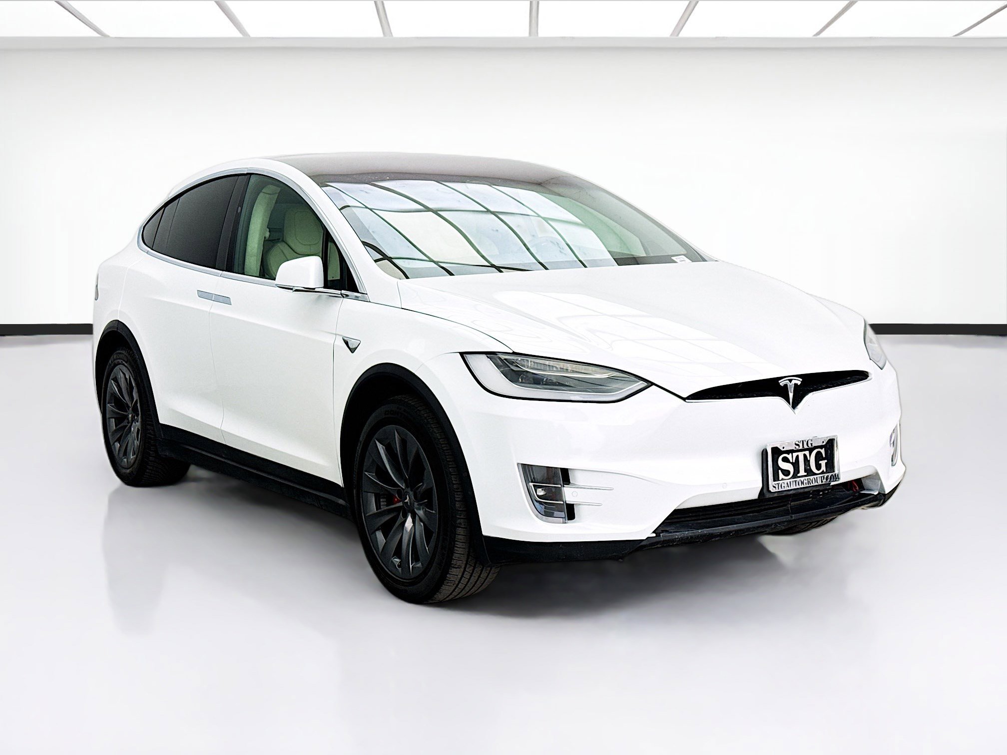 Used 2019 Tesla Model X Performance image 3