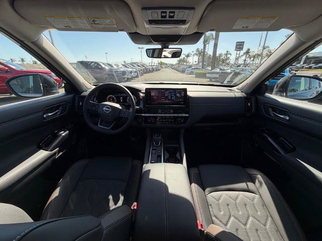 New 2026 Nissan Pathfinder Platinum w/ Cargo Package FWD image 14