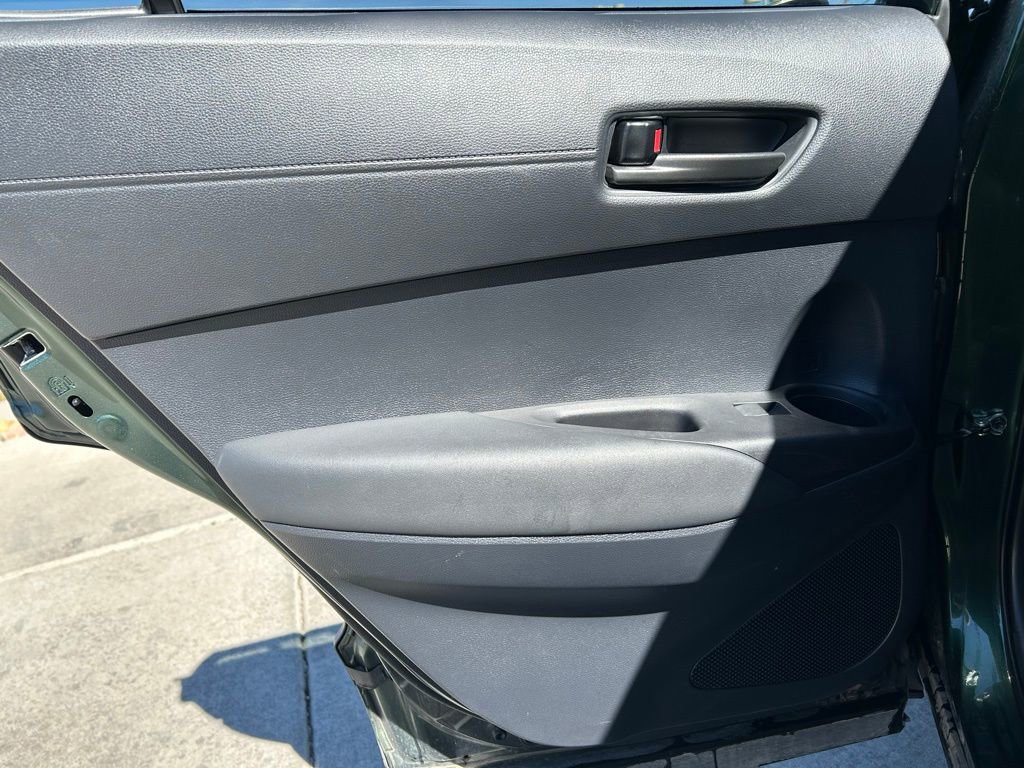 Used 2024 Toyota Corolla Cross LE image 26