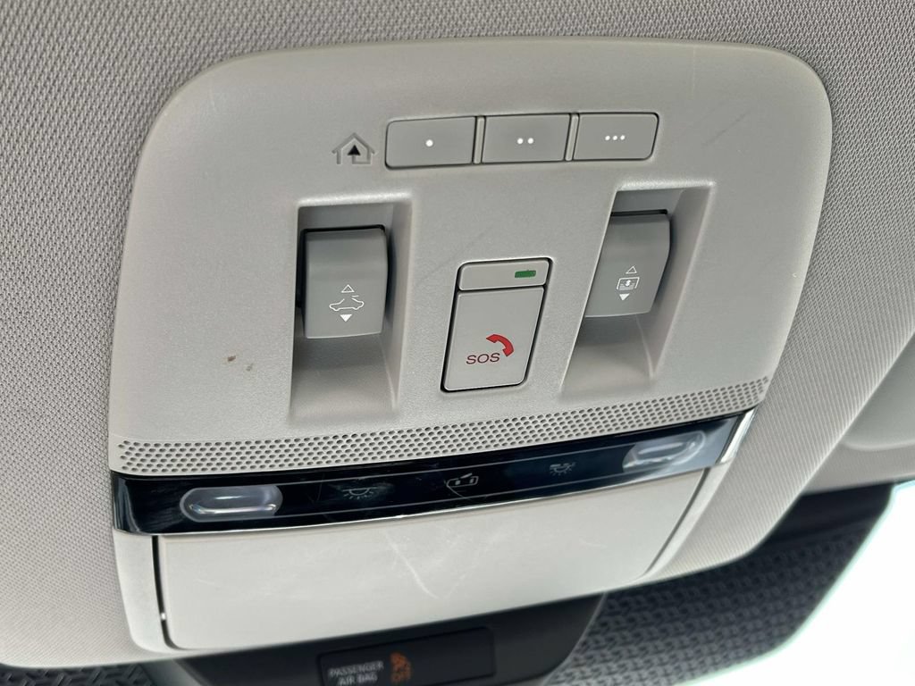 Used 2023 Nissan Ariya FWD image 27