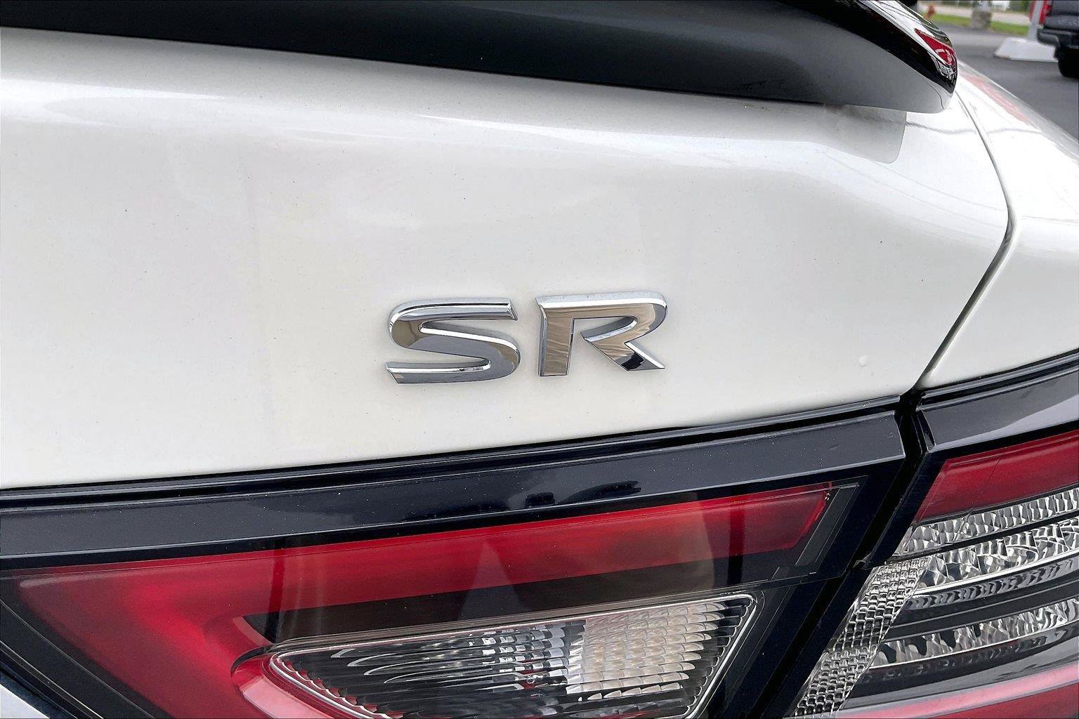 Certified 2020 Nissan Maxima SR w/ Sport Mat Group FWD image 9