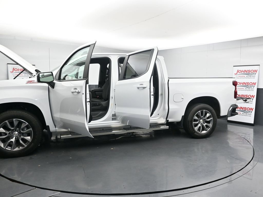 Used 2021 Chevrolet Silverado 1500 LT w/ All Star Edition Plus image 28
