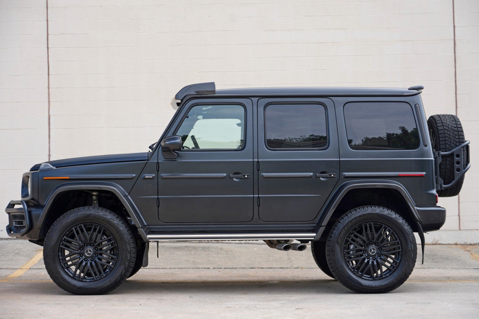 Used 2022 Mercedes-Benz G 63 AMG Squared w/ AMG Night Package Magno image 9