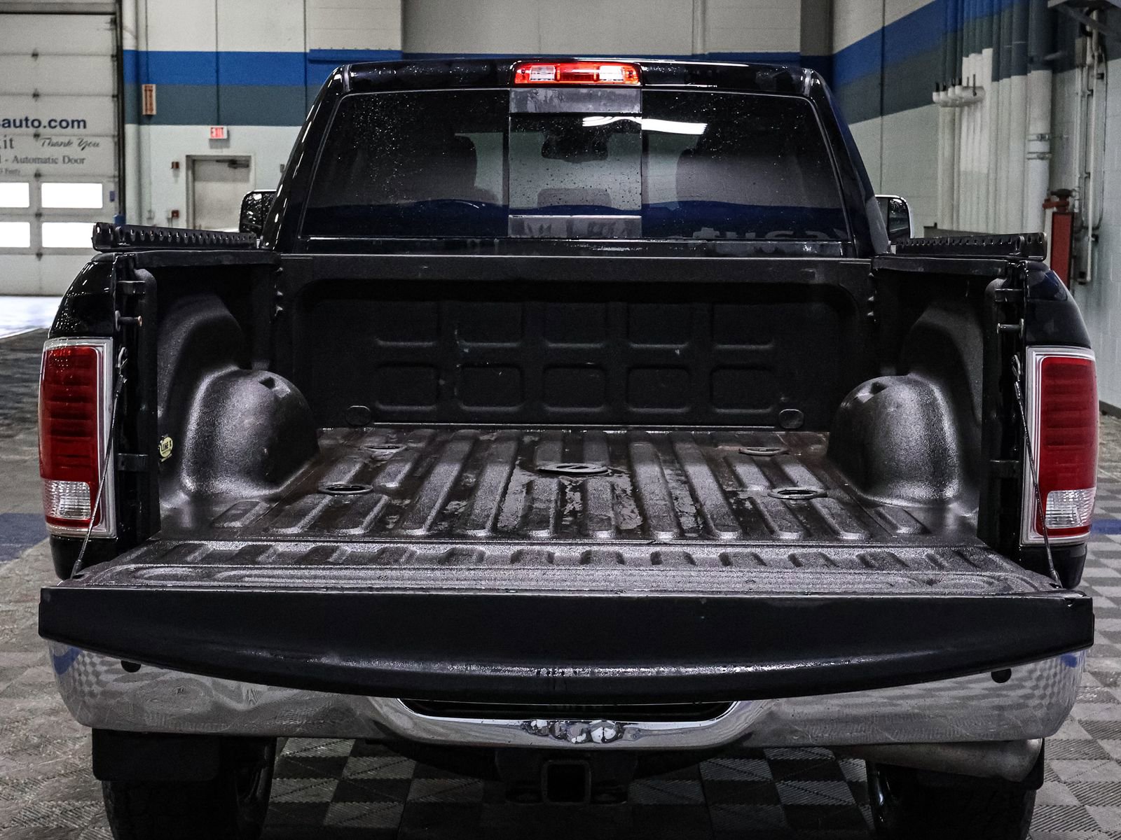 Used 2015 RAM 2500 Laramie image 17