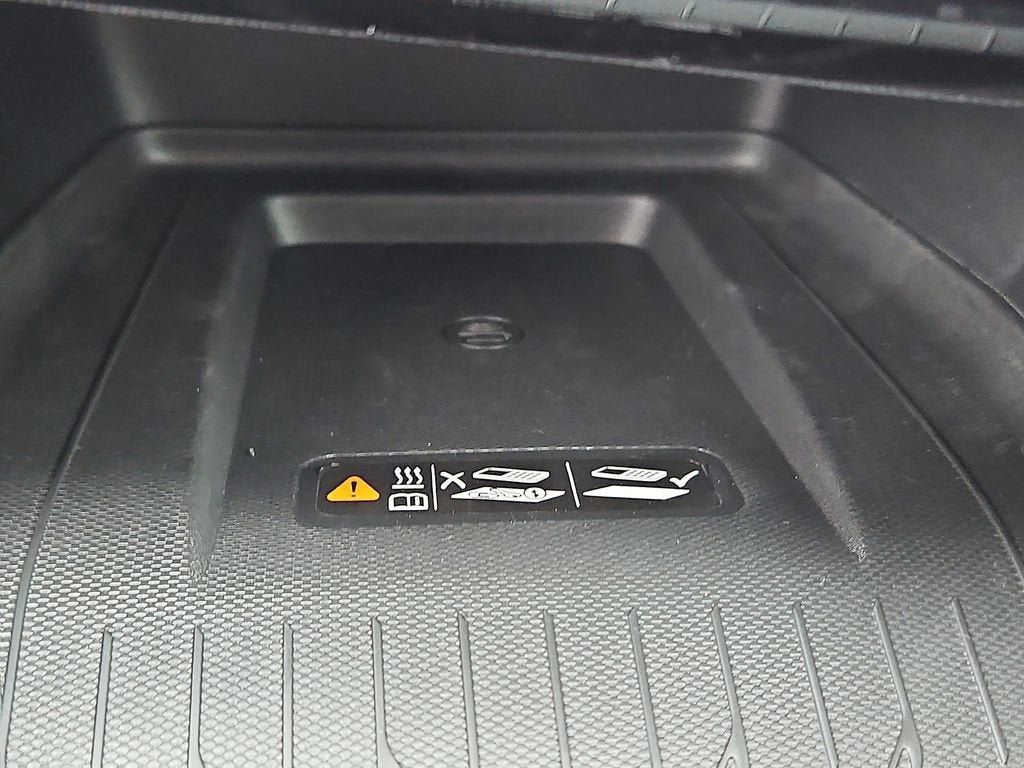 New 2026 Chevrolet Equinox EV LT AWD/4WD image 18