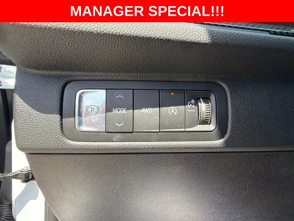 Used 2026 Chevrolet Traverse High Country AWD/4WD image 23
