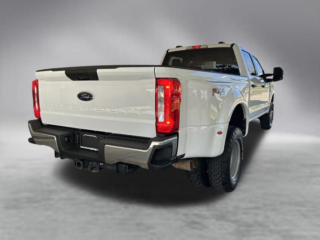Used 2024 Ford F350 XLT w/ FX4 Off-Road Package AWD/4WD image 3