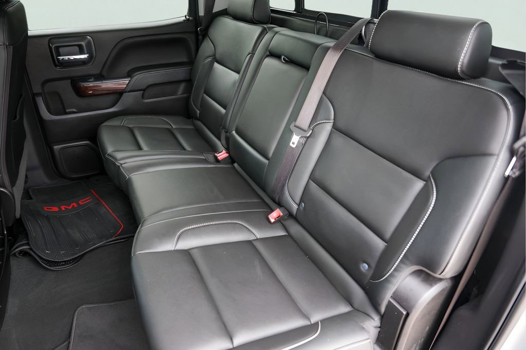 Used 2018 GMC Sierra 1500 SLT w/ Enhanced Driver Alert Package image 26