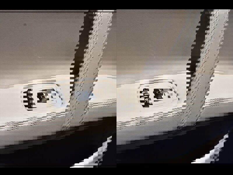 Used 2016 Maserati Quattroporte S RWD image 32