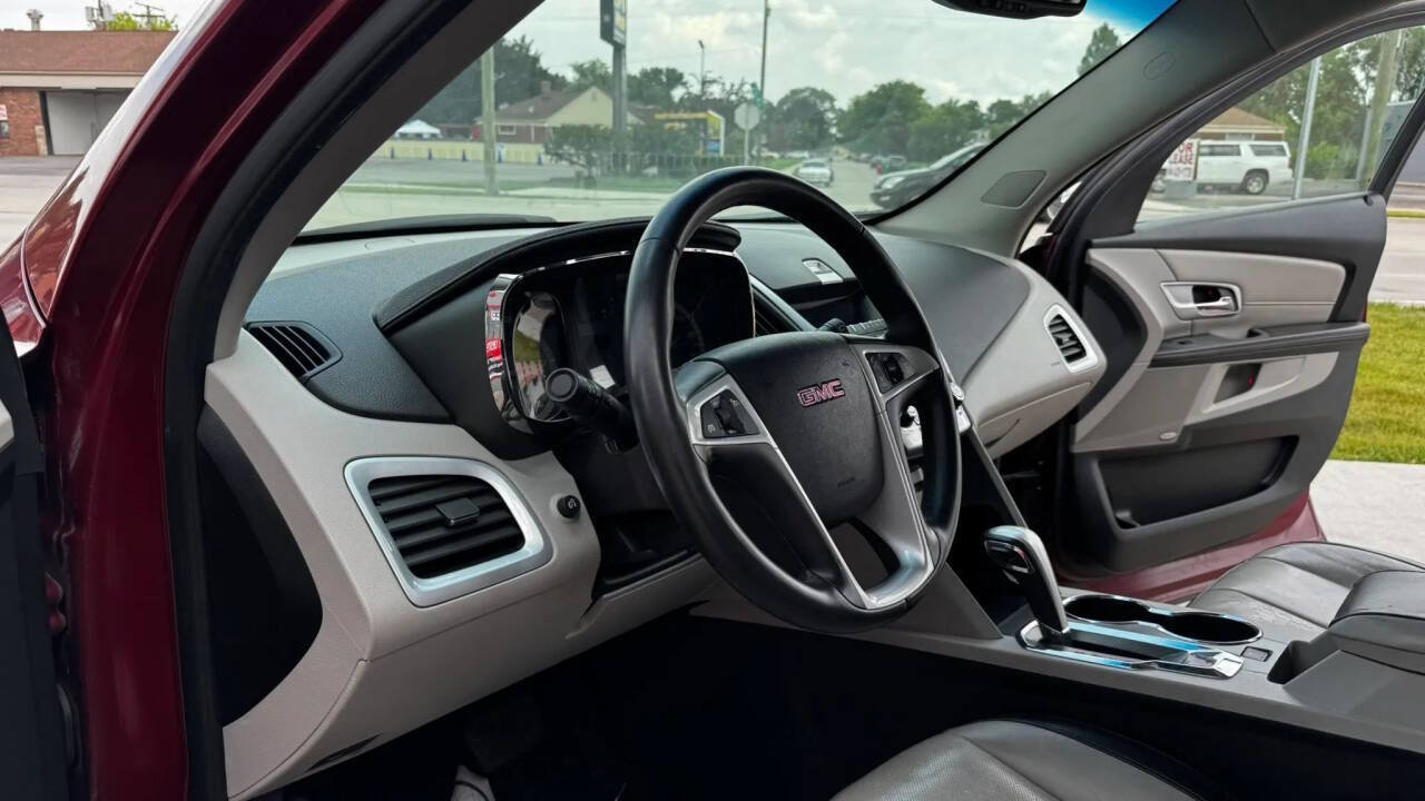 Used 2011 GMC Terrain SLT FWD image 26