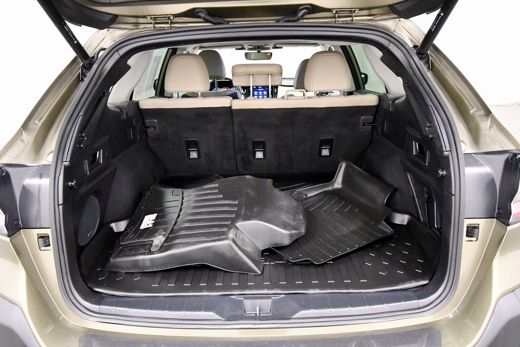 Used 2023 Subaru Outback Limited XT image 7