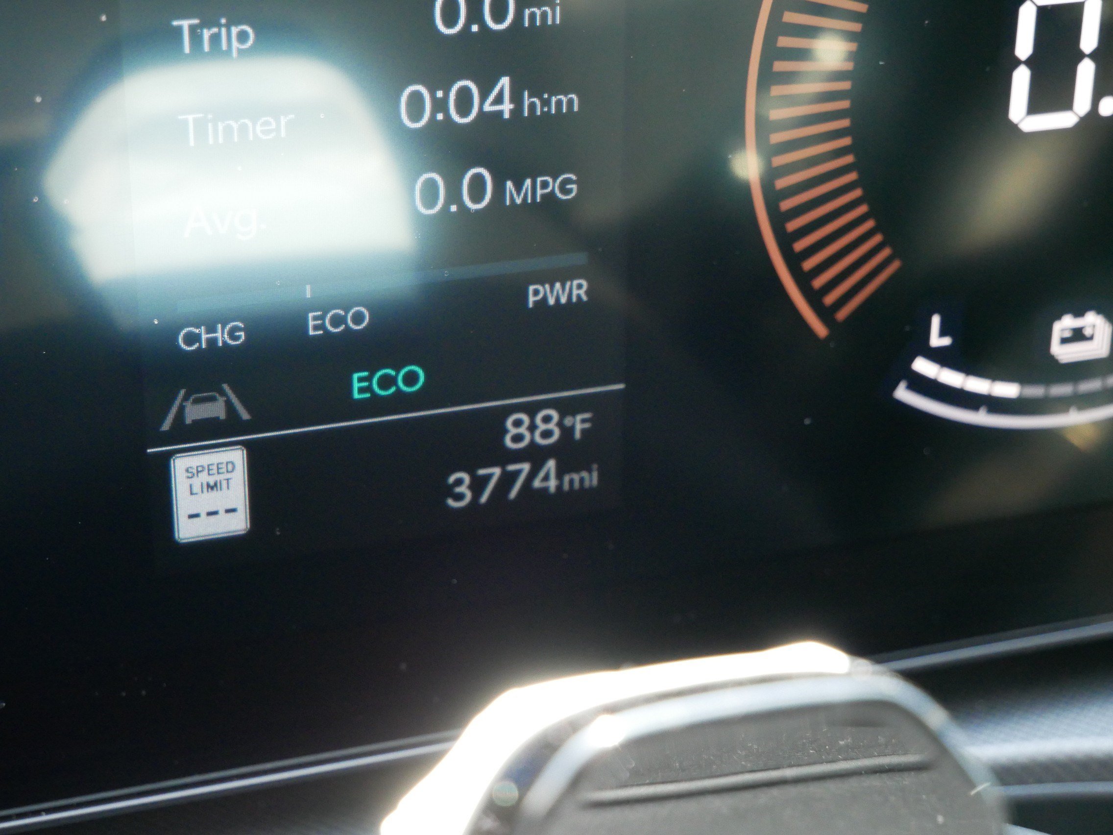Certified 2026 Hyundai Santa Fe SEL AWD/4WD image 33