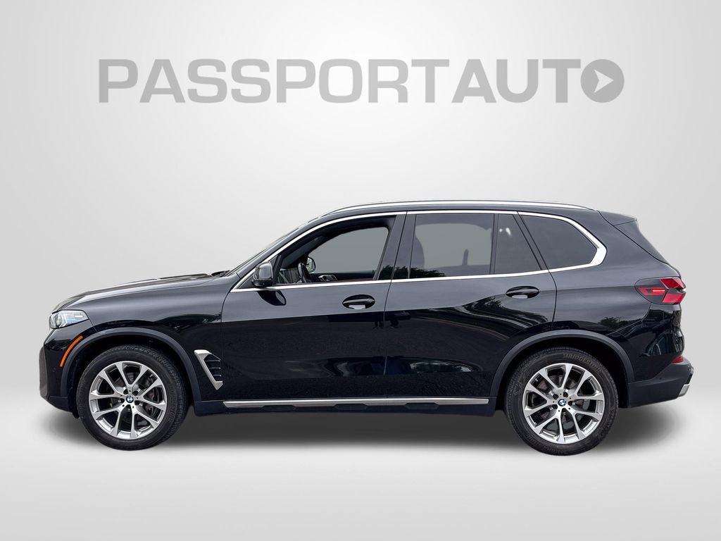 Certified 2024 BMW X5 xDrive40i w/ Premium Package AWD/4WD image 2