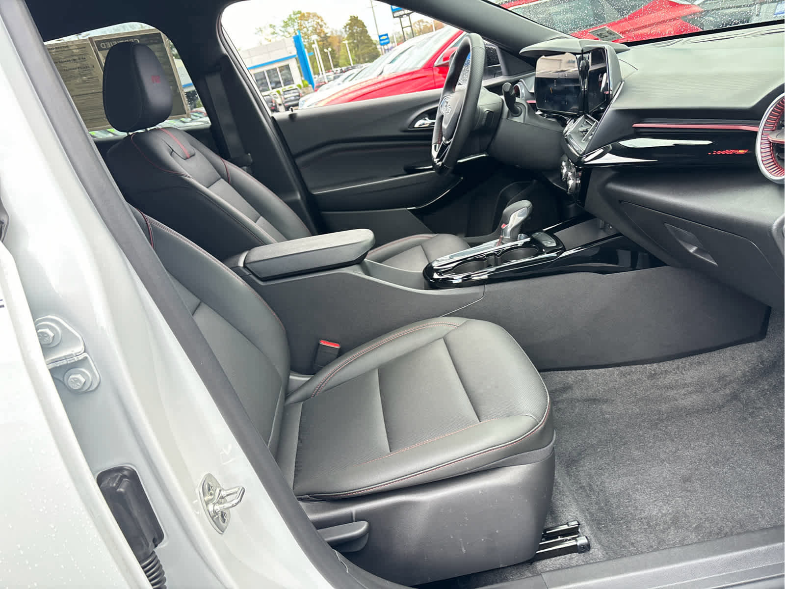 Certified 2025 Chevrolet Trax RS w/ Driver Confidence Package FWD image 20