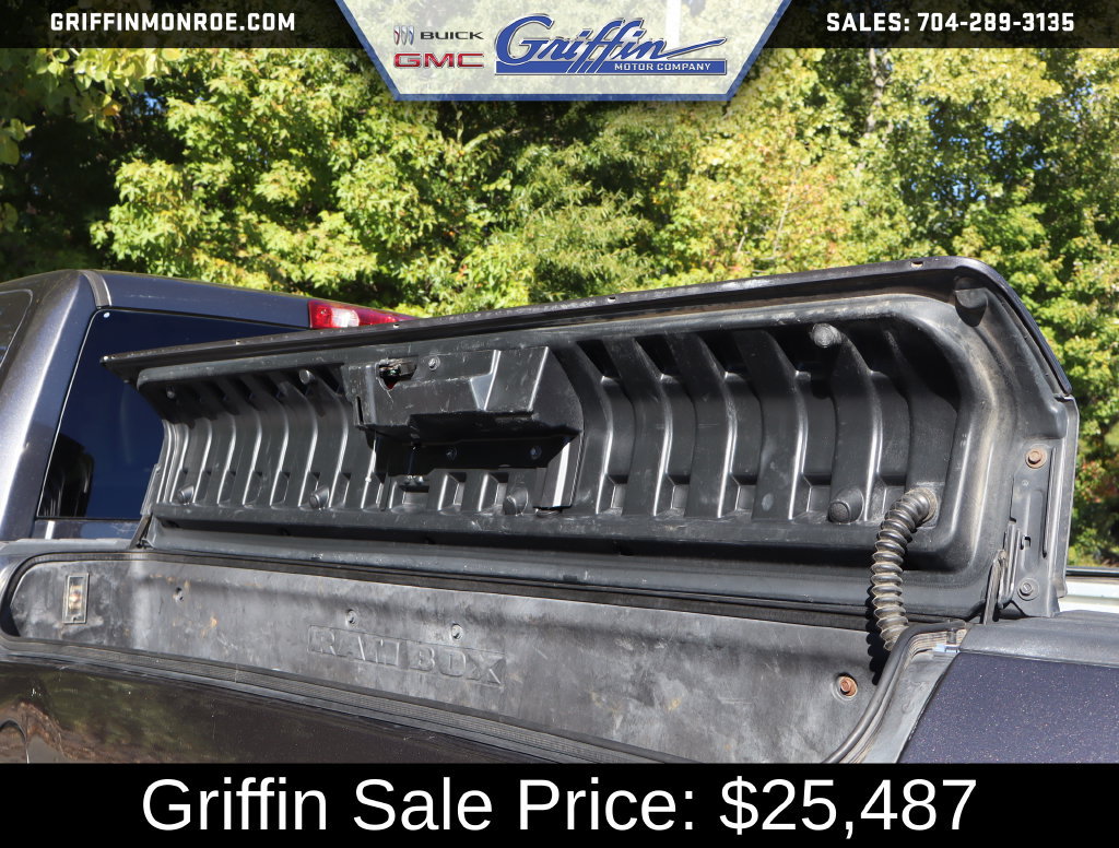 Used 2018 RAM 2500 Tradesman w/ Chrome Appearance Group AWD/4WD image 36